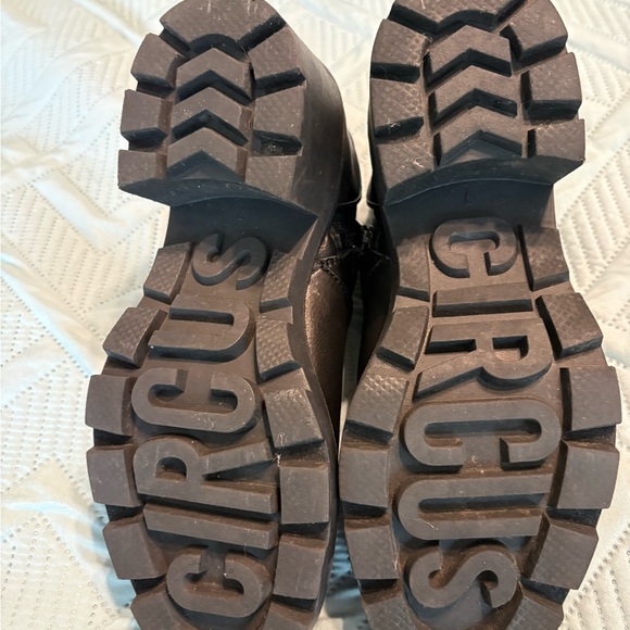 Circus by Sam Edelman Sinead Chunky Combat Ankle Boots Size 7M - Picture 3 of 6